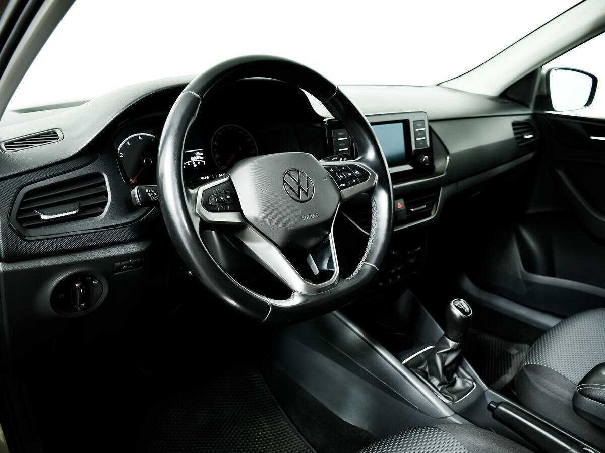 Volkswagen Polo б/у, 2021, Механическая. Фото: #12