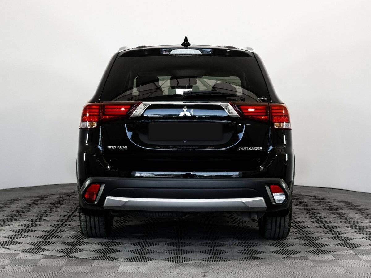Mitsubishi Outlander б/у, 2018, Вариатор. Фото: #4