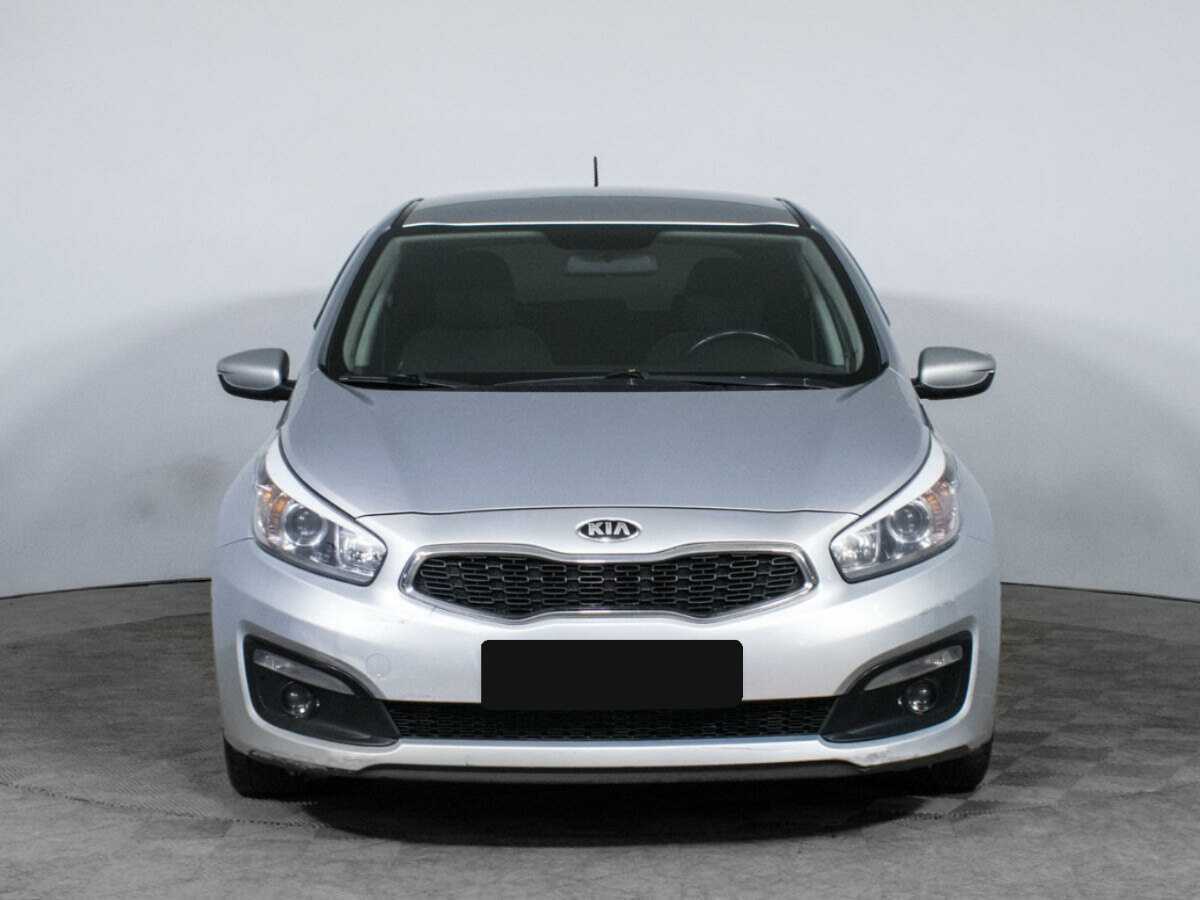 Kia Ceed б/у, 2016, Механическая. Фото: #1