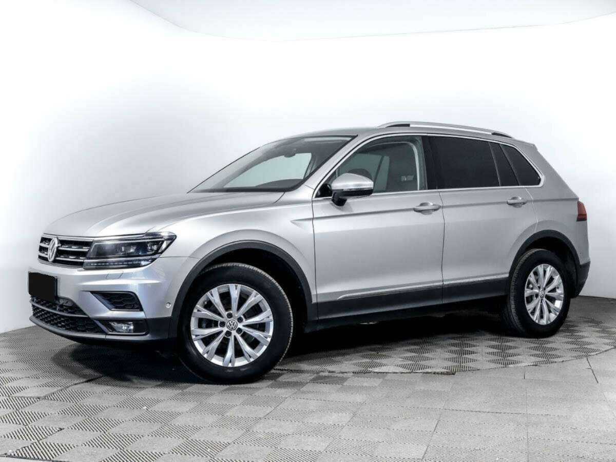Volkswagen Tiguan б/у, 2017, Роботизированная. Посмотреть фото