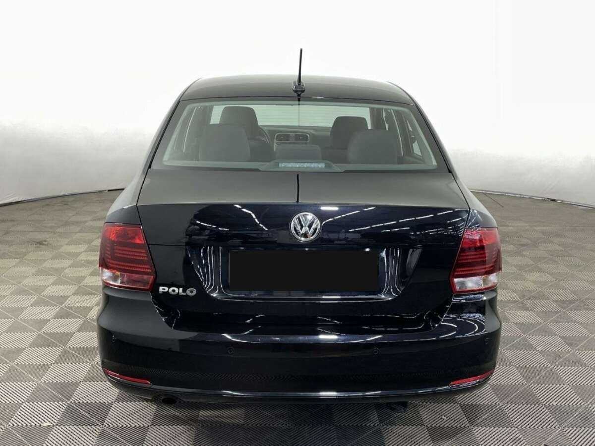Volkswagen Polo б/у, 2019, Автоматическая. Фото: #1