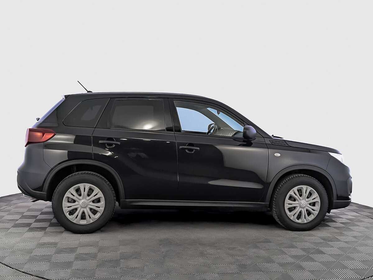 Suzuki Vitara б/у, 2019, Автоматическая. Фото: #3