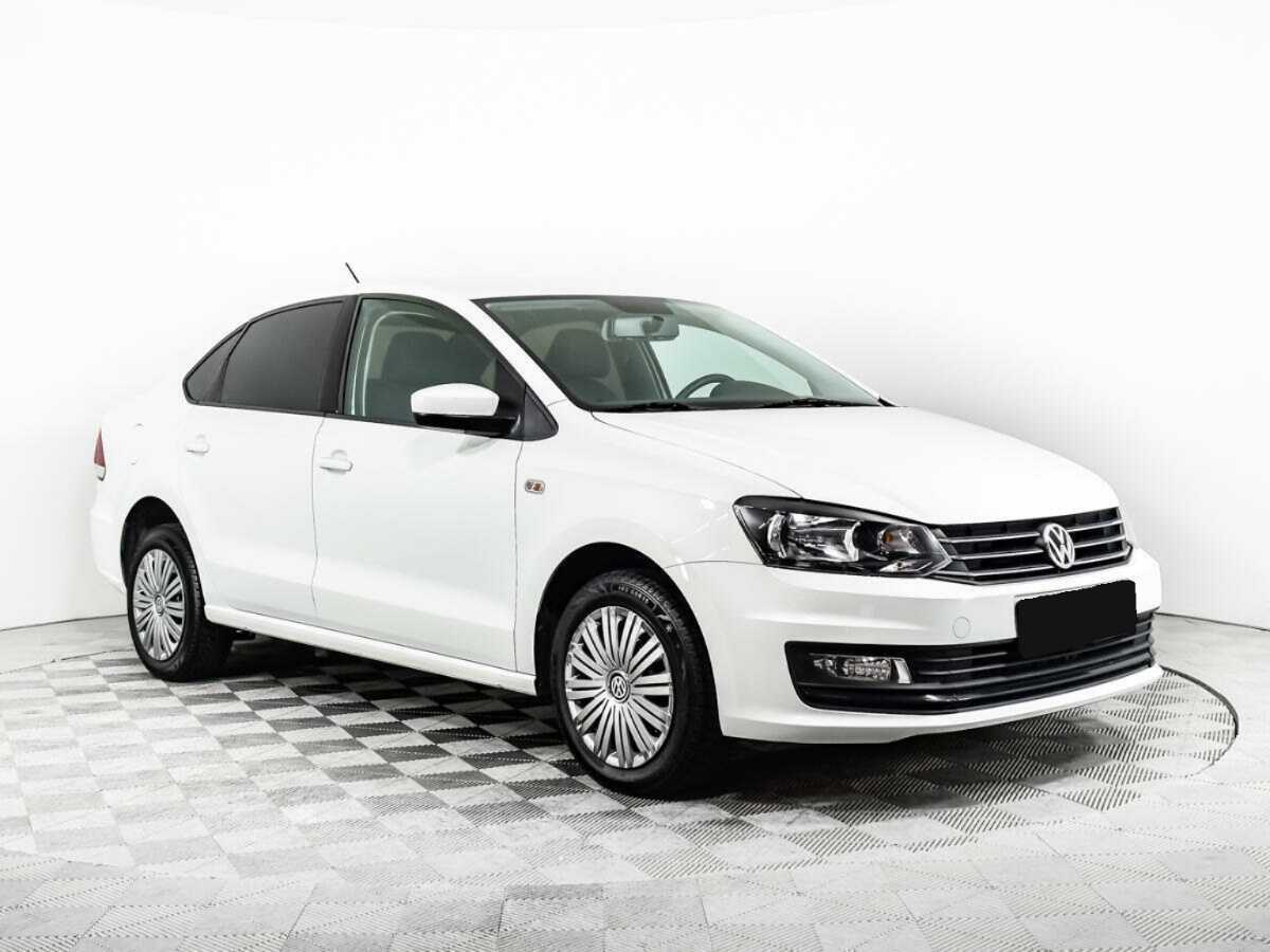 Volkswagen Polo б/у, 2019, Автоматическая. Фото: #2