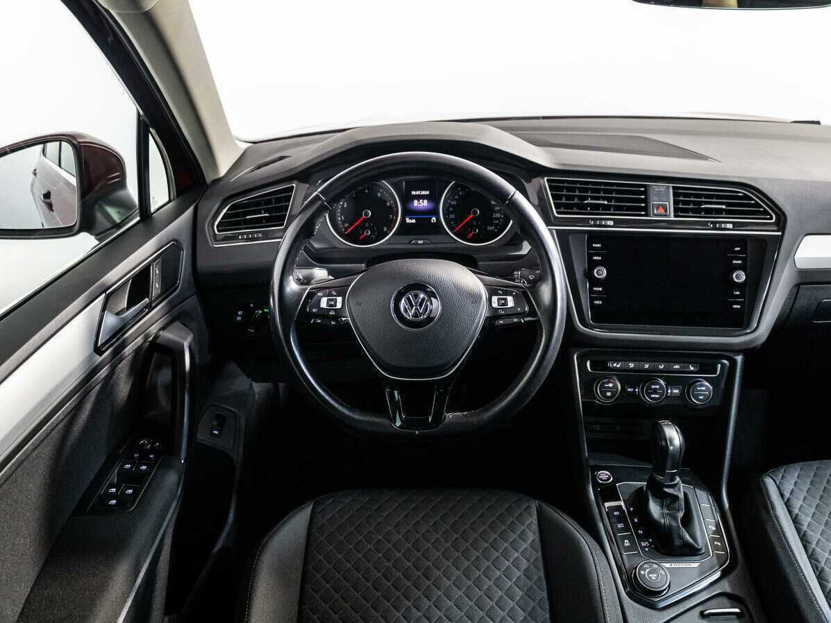Volkswagen Tiguan б/у, 2017, Роботизированная. Фото: #14