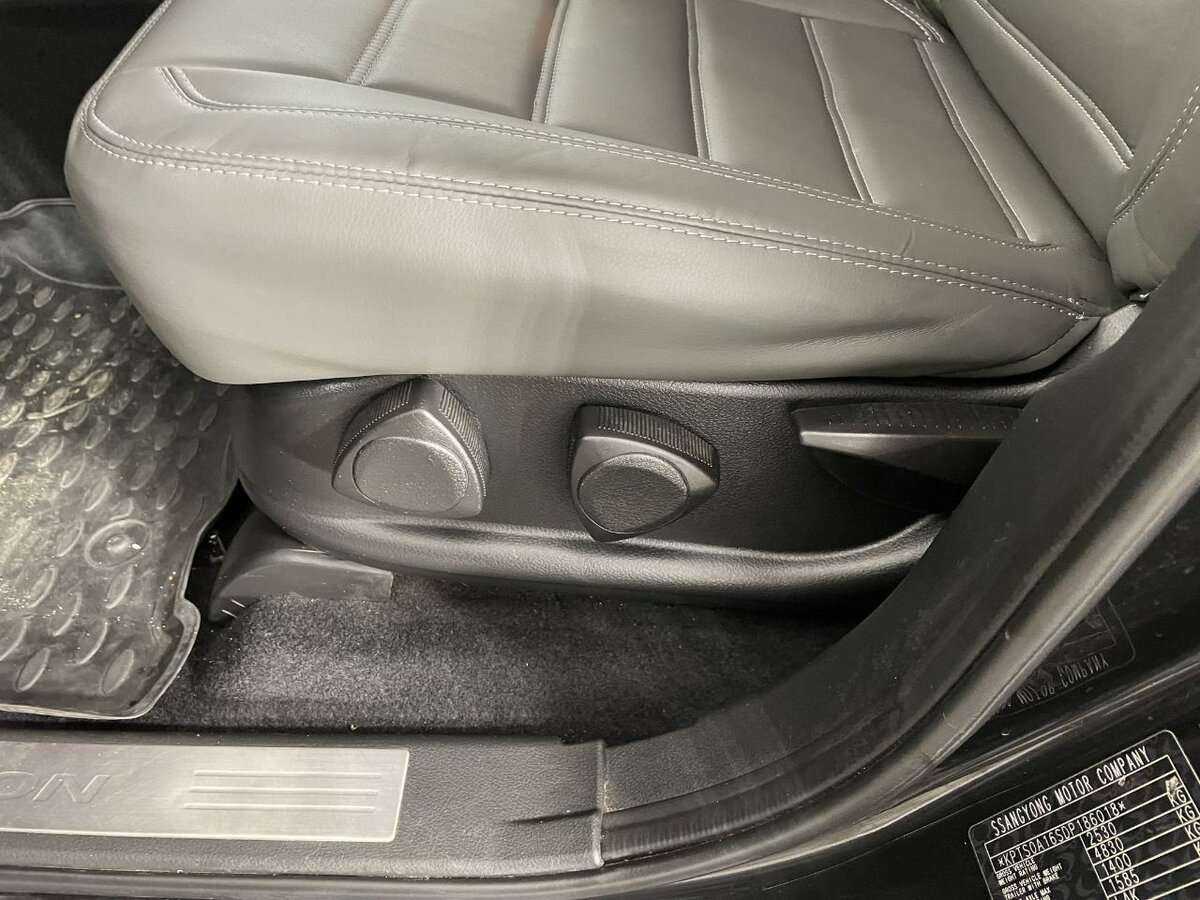 SsangYong Kyron б/у, 2013, Автоматическая. Фото: #9