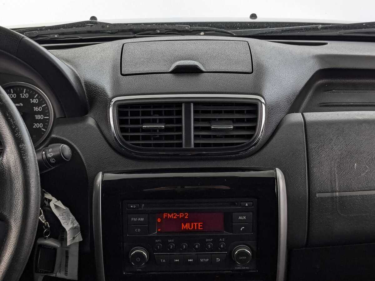 Nissan Terrano б/у, 2015, Механическая. Фото: #14