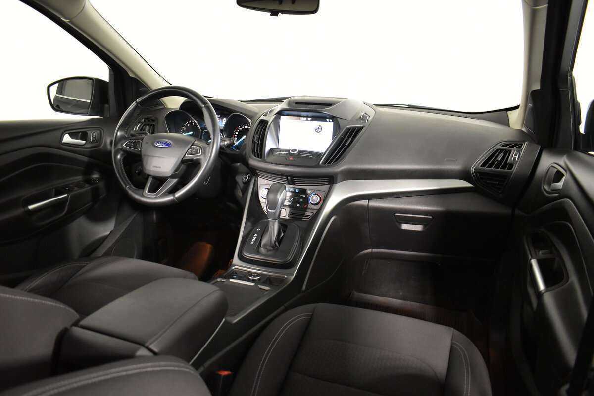 Ford Kuga б/у, 2017, Автоматическая. Фото: #12