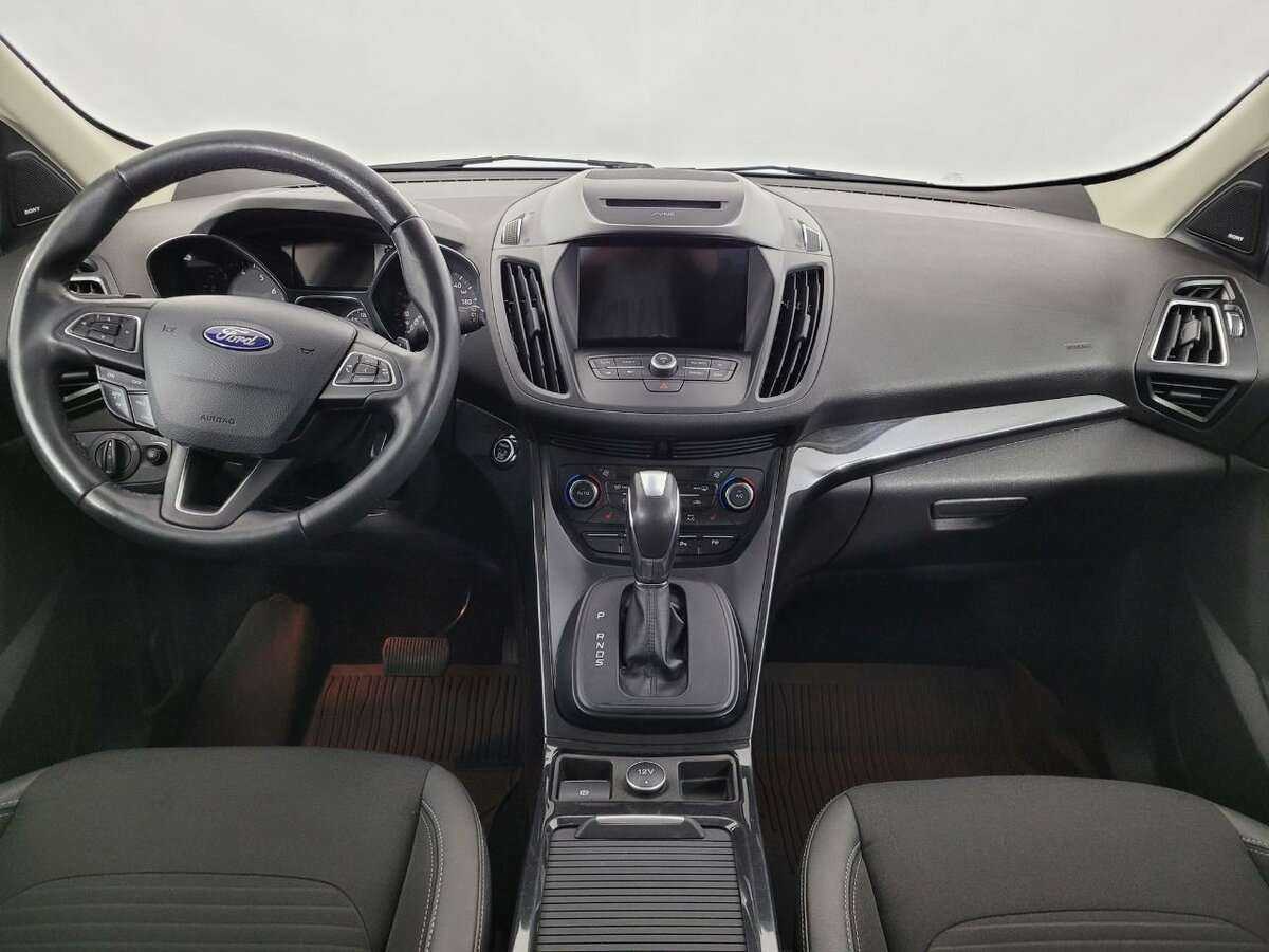 Ford Kuga б/у, 2018, Автоматическая. Фото: #6