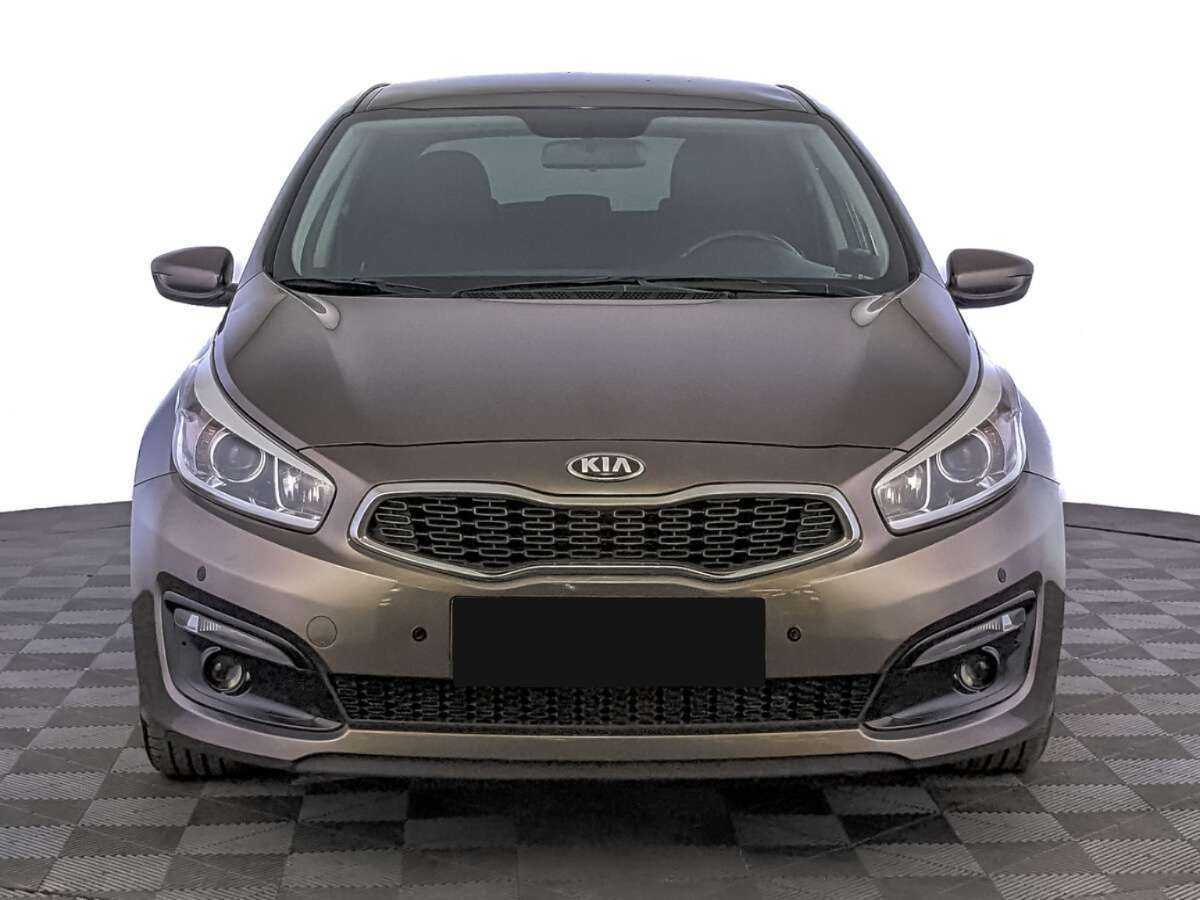 Kia Ceed б/у, 2017, Автоматическая. Фото: #1