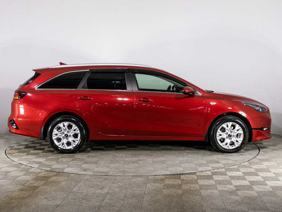 Kia Ceed б/у, 2022, Автоматическая. Фото: #3