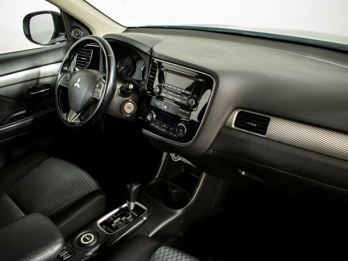 Mitsubishi Outlander б/у, 2015, Вариатор. Фото: #9