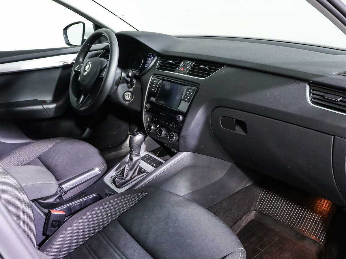 Skoda Octavia б/у, 2019, Автоматическая. Фото: #8