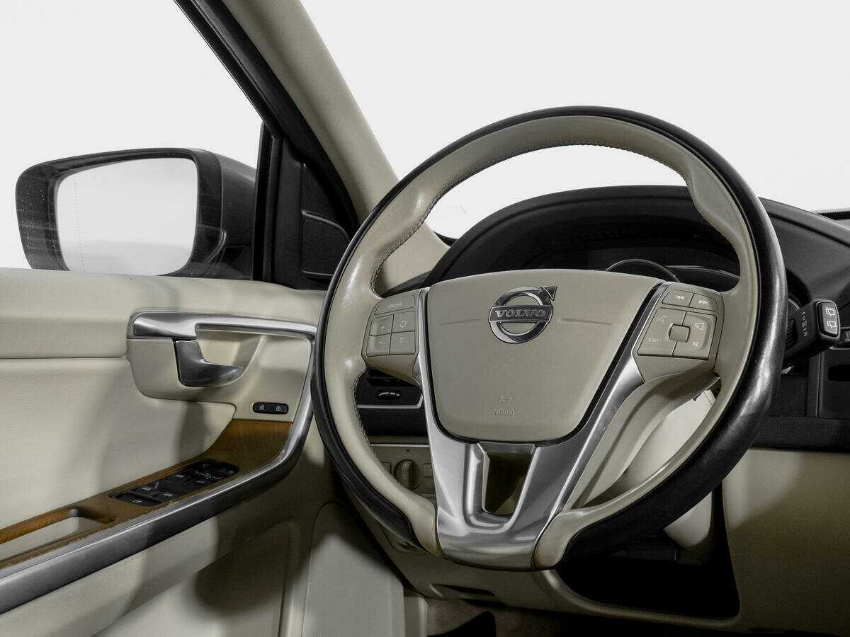 Volvo XC60 б/у, 2015, Автоматическая. Фото: #13