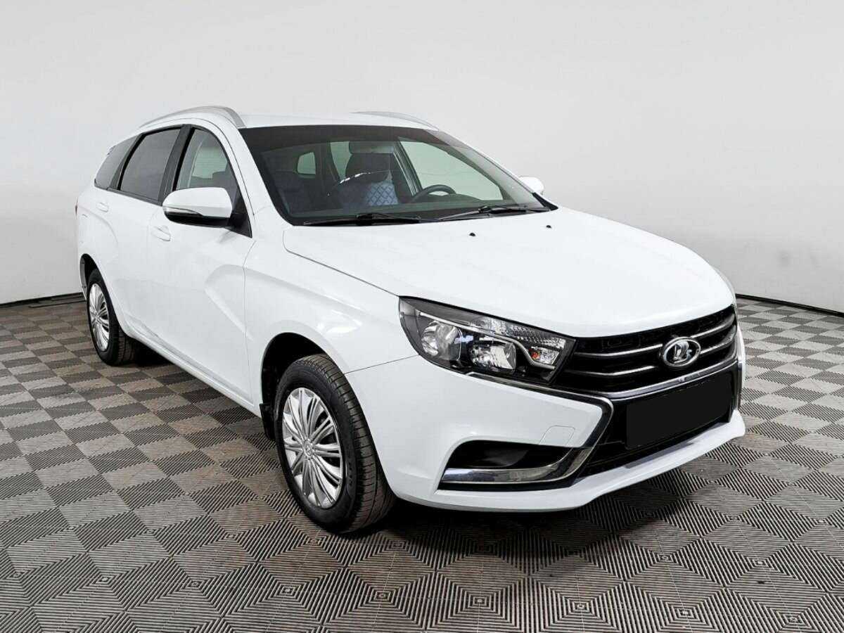 Lada (ВАЗ) Vesta б/у, 2018, Механическая. Фото: #2