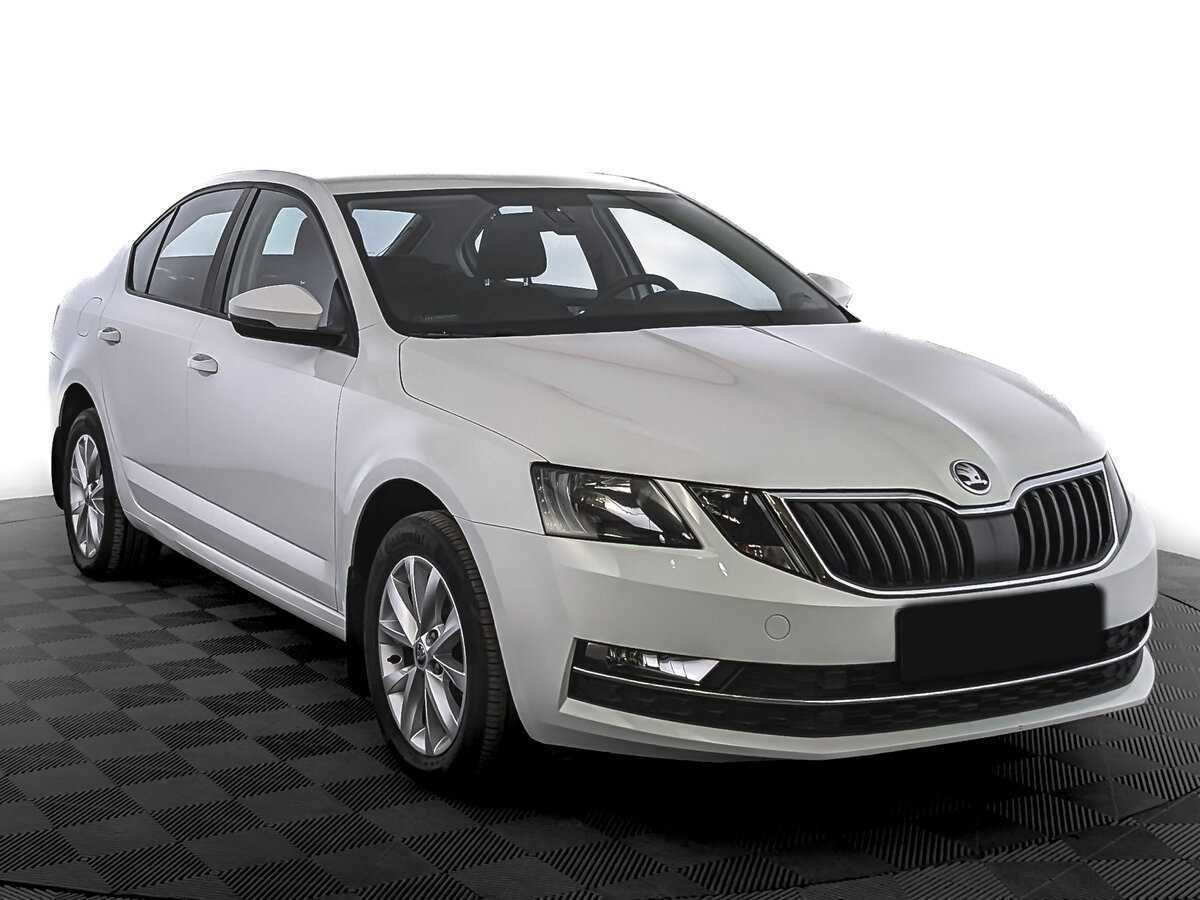 Skoda Octavia б/у, 2019, Автоматическая. Фото: #2