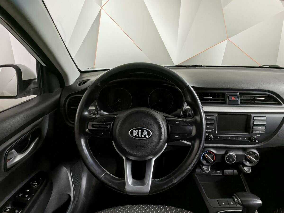 Kia Rio б/у, 2017, Автоматическая. Фото: #14