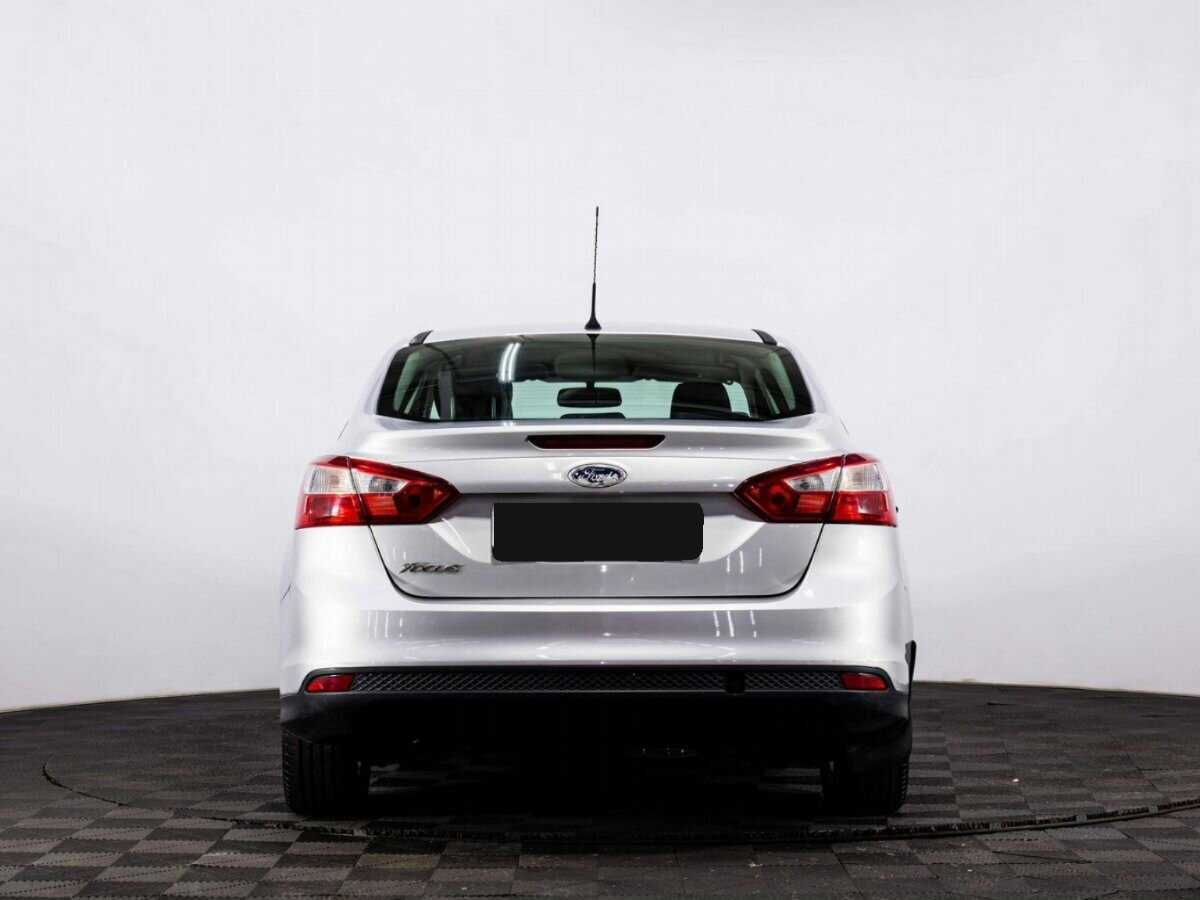 Ford Focus б/у, 2012, Механическая. Фото: #4