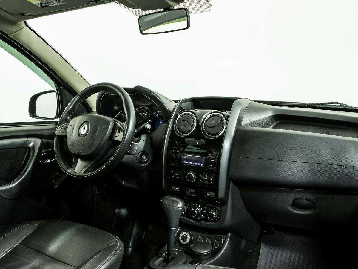 Renault Duster б/у, 2015, Автоматическая. Фото: #8