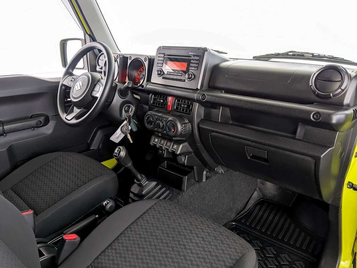 Suzuki Jimny б/у, 2019, Механическая. Фото: #8