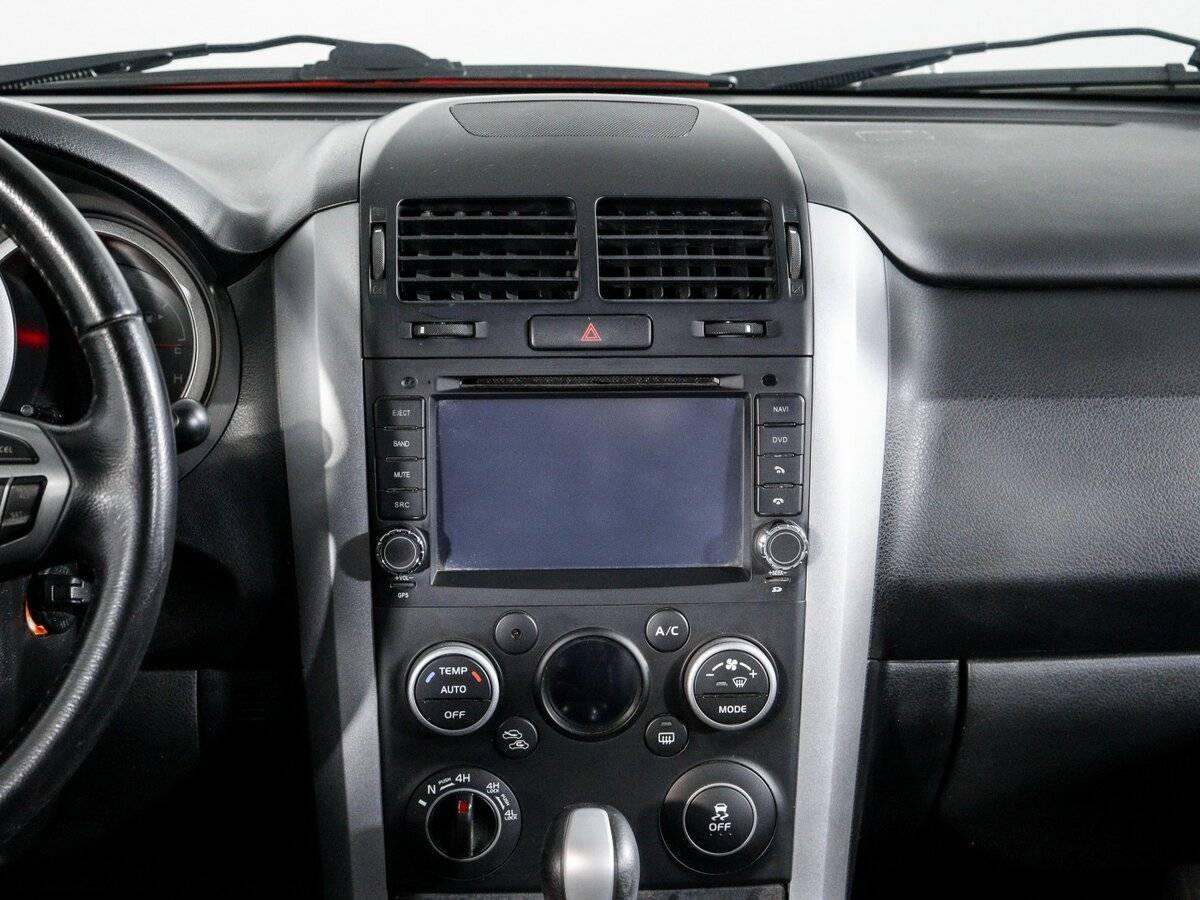 Suzuki Grand Vitara б/у, 2013, Автоматическая. Фото: #9