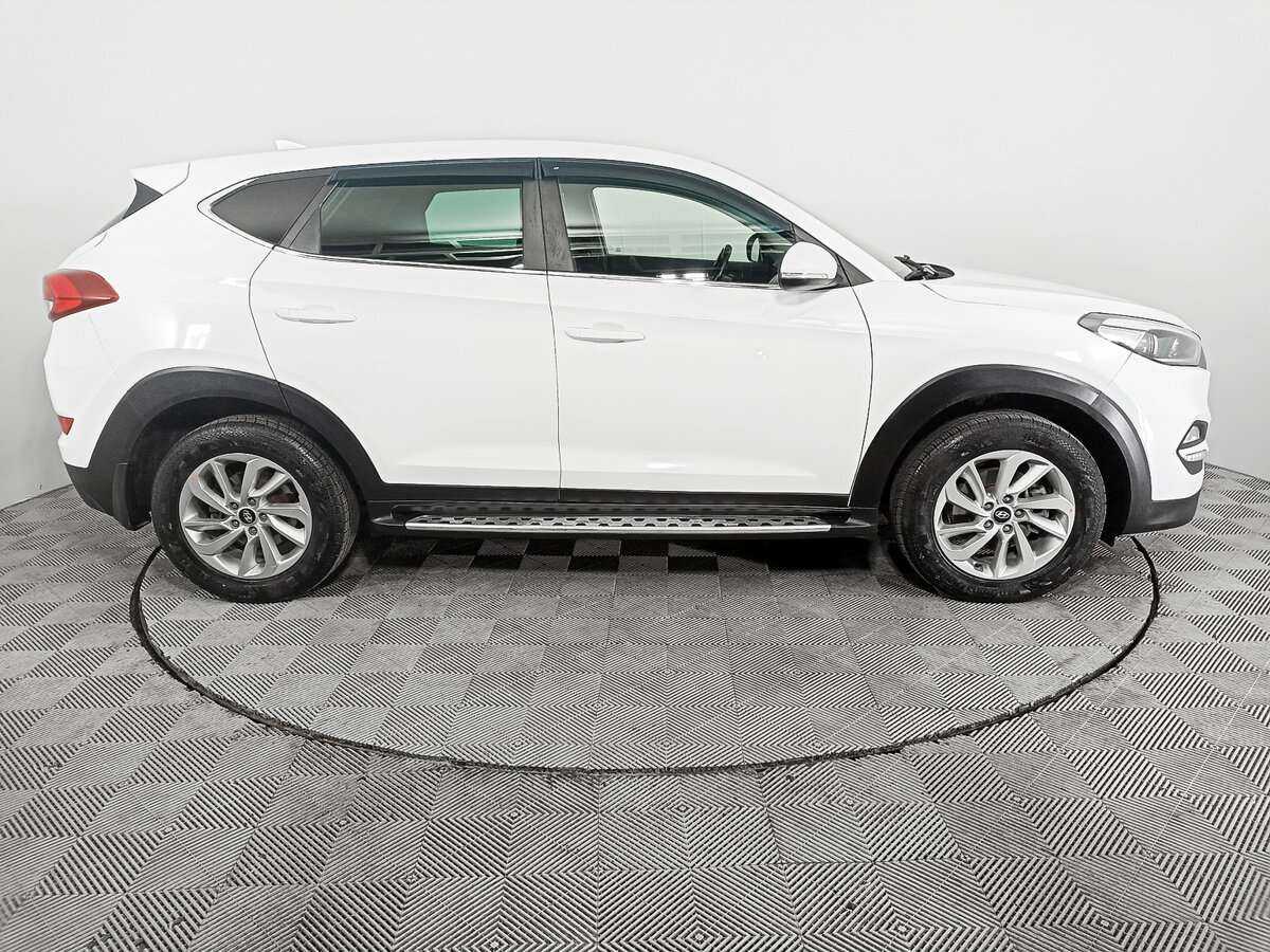 Hyundai Tucson б/у, 2017, Автоматическая. Фото: #3