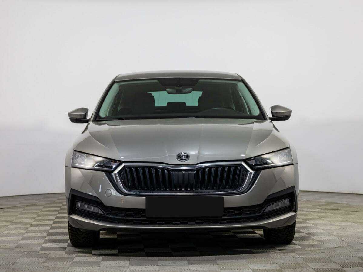 Skoda Octavia б/у, 2020, Роботизированная. Фото: #0