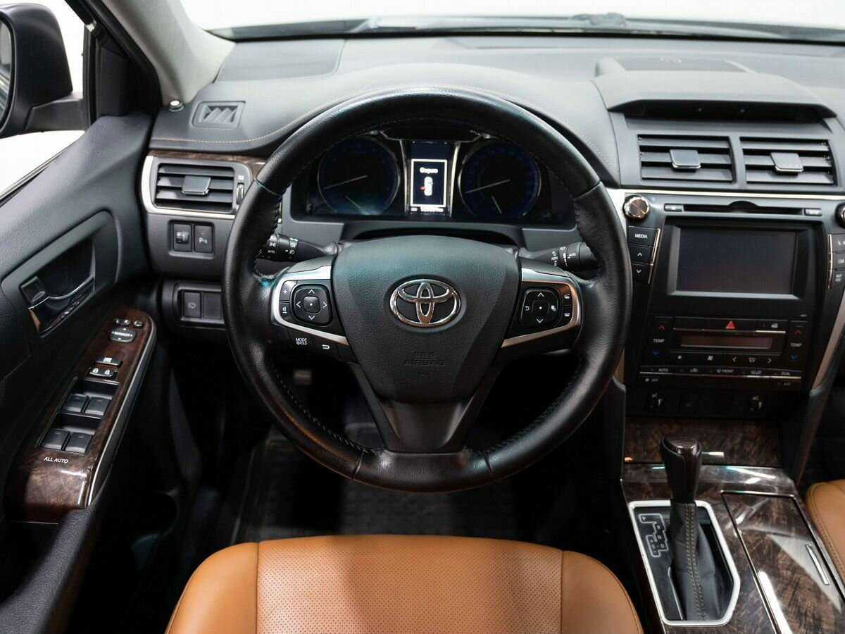 Toyota Camry б/у, 2015, Автоматическая. Фото: #13