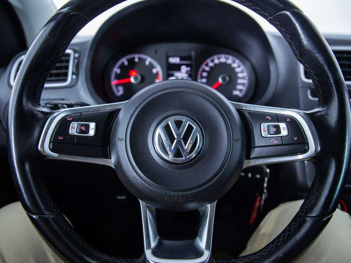 Volkswagen Polo б/у, 2019, Механическая. Фото: #14