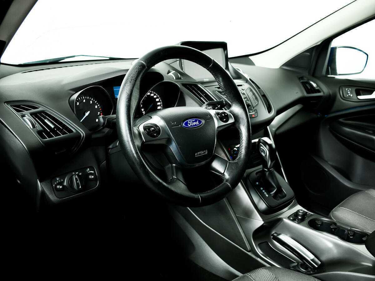 Ford Kuga б/у, 2016, Автоматическая. Фото: #12