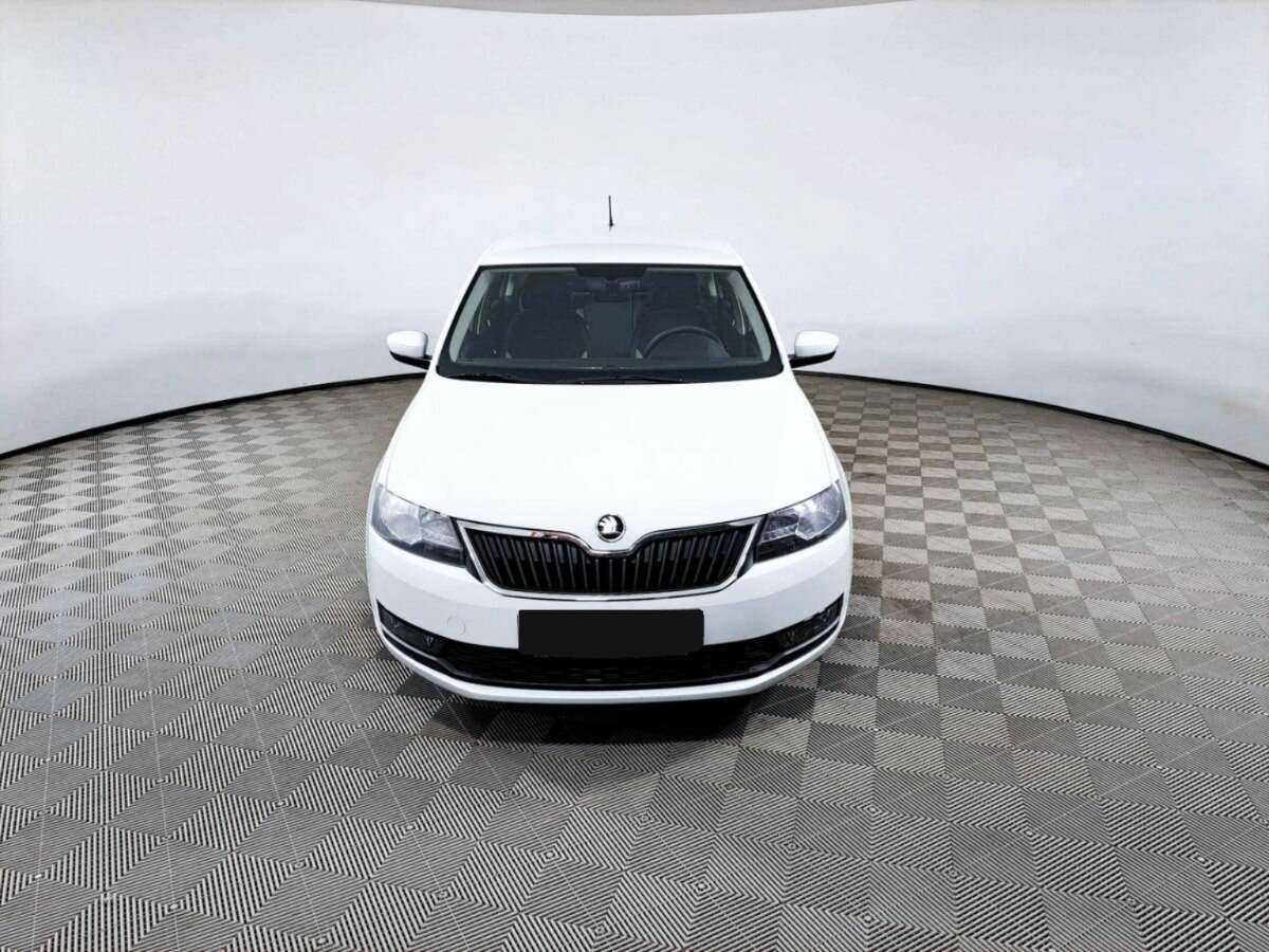 Skoda Rapid б/у, 2018, Автоматическая. Посмотреть фото