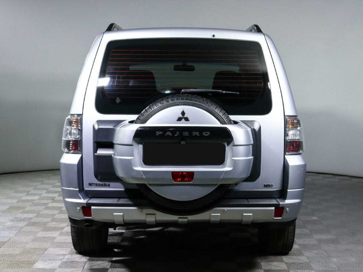 Mitsubishi Pajero б/у, 2012, Автоматическая. Фото: #4