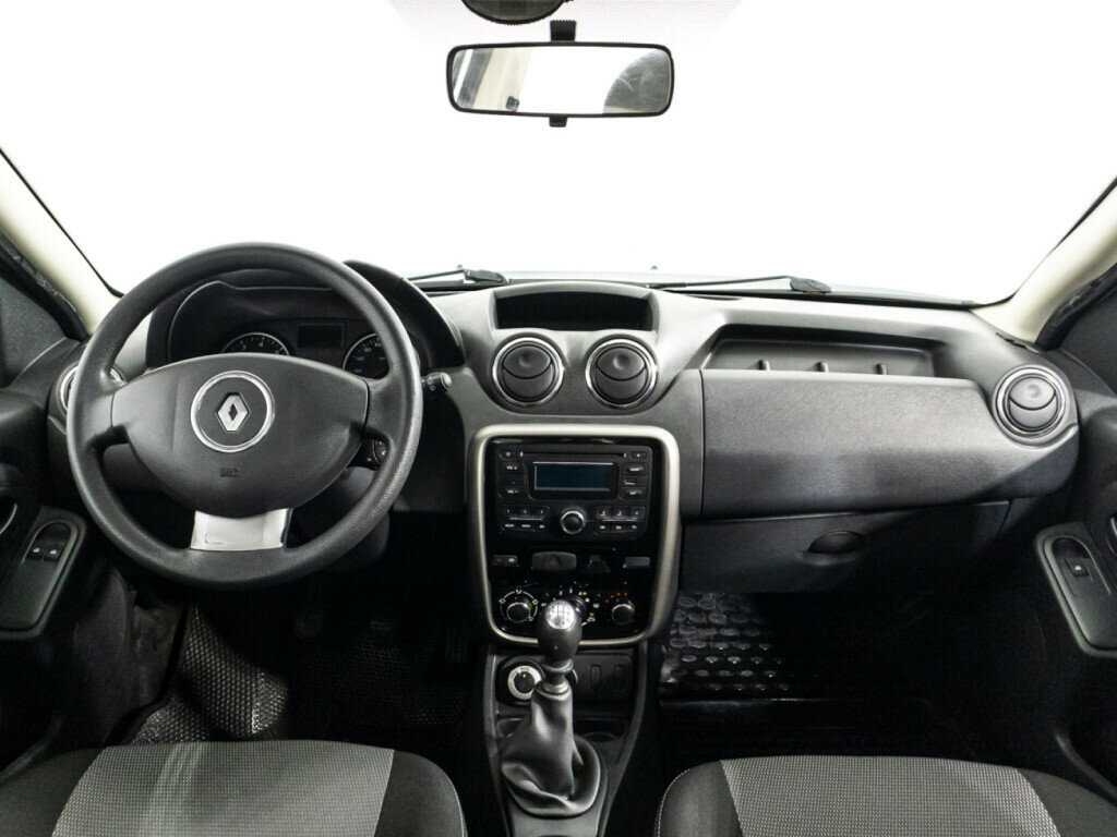 Renault Duster б/у, 2014, Механическая. Фото: #12
