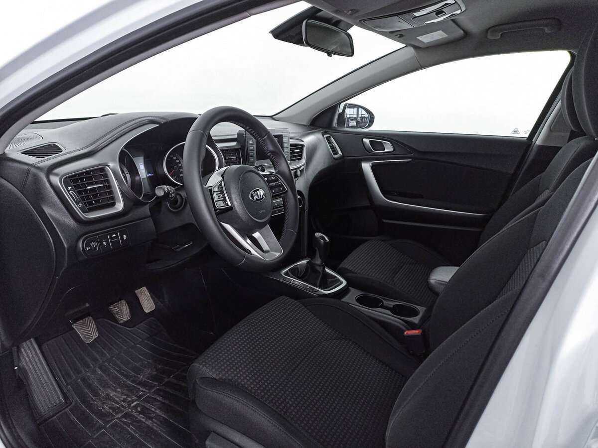 Kia Ceed б/у, 2019, Механическая. Фото: #13