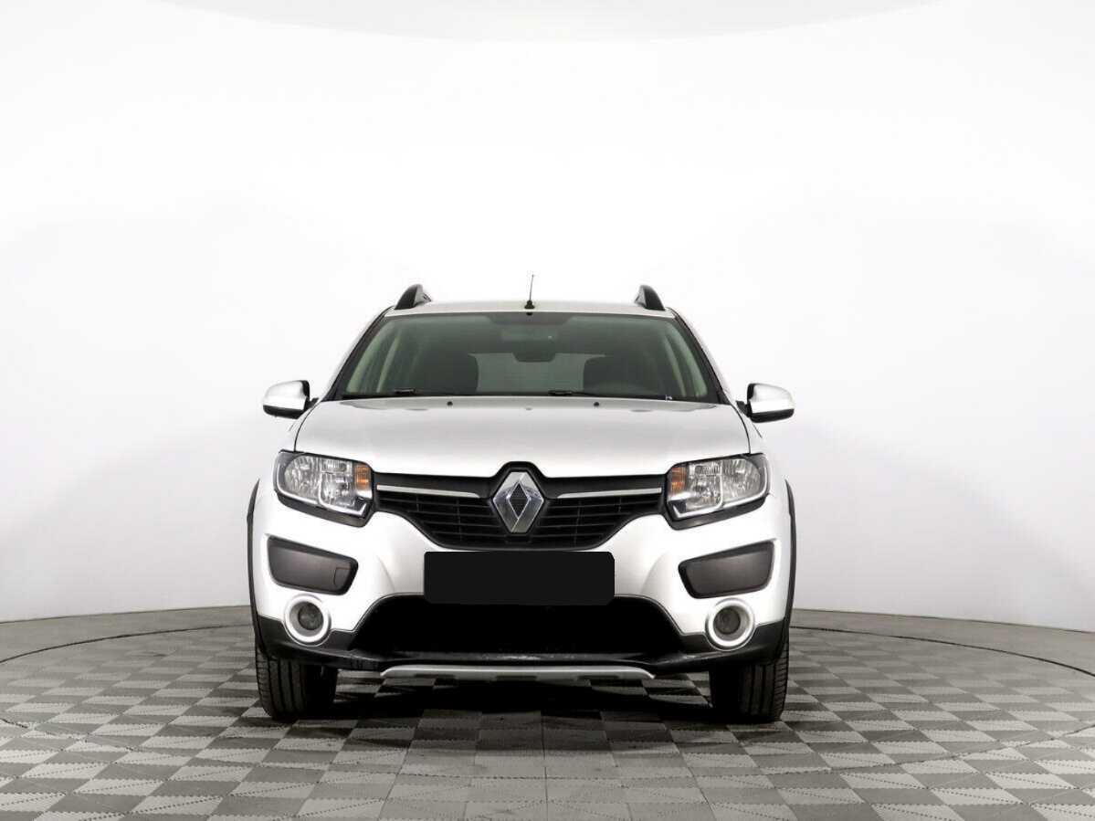 Renault Sandero б/у, 2015, Механическая. Фото: #1