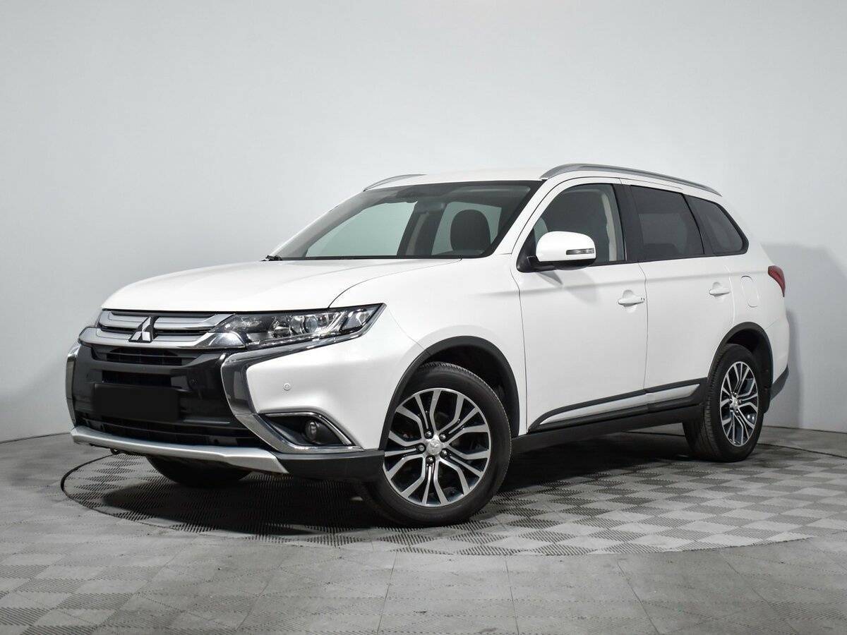 Mitsubishi Outlander б/у, 2018, Вариатор. Посмотреть фото