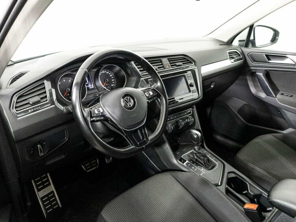 Volkswagen Tiguan б/у, 2018, Роботизированная. Фото: #10