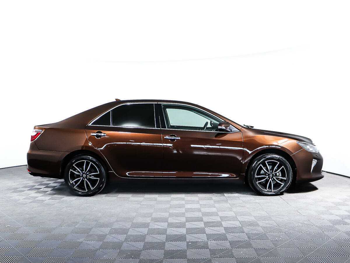 Toyota Camry б/у, 2017, Автоматическая. Фото: #3