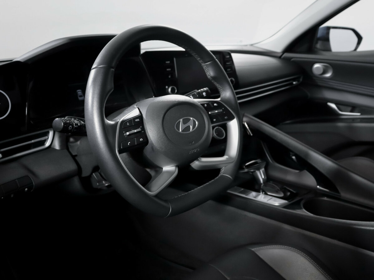 Hyundai Elantra б/у, 2023, Вариатор. Фото: #11