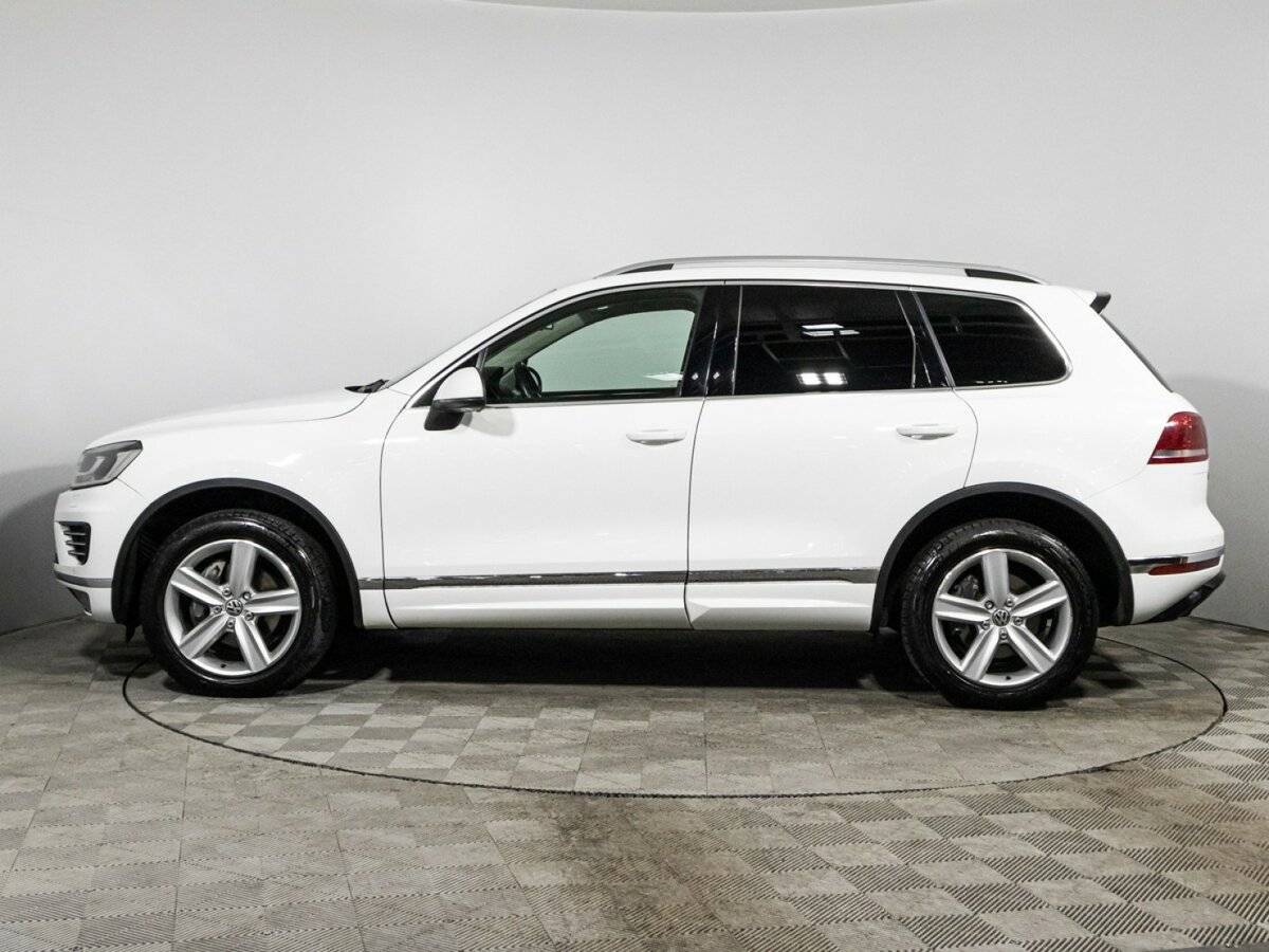 Volkswagen Touareg б/у, 2015, Автоматическая. Фото: #7