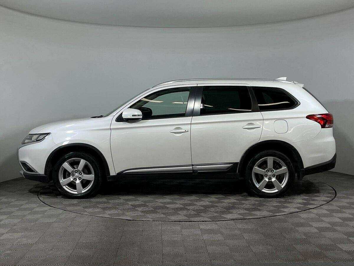 Mitsubishi Outlander б/у, 2018, Вариатор. Фото: #7