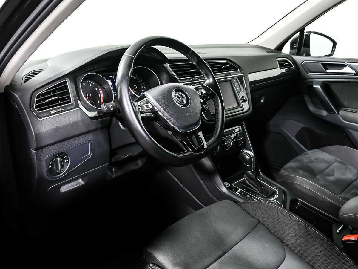 Volkswagen Tiguan б/у, 2017, Роботизированная. Фото: #11