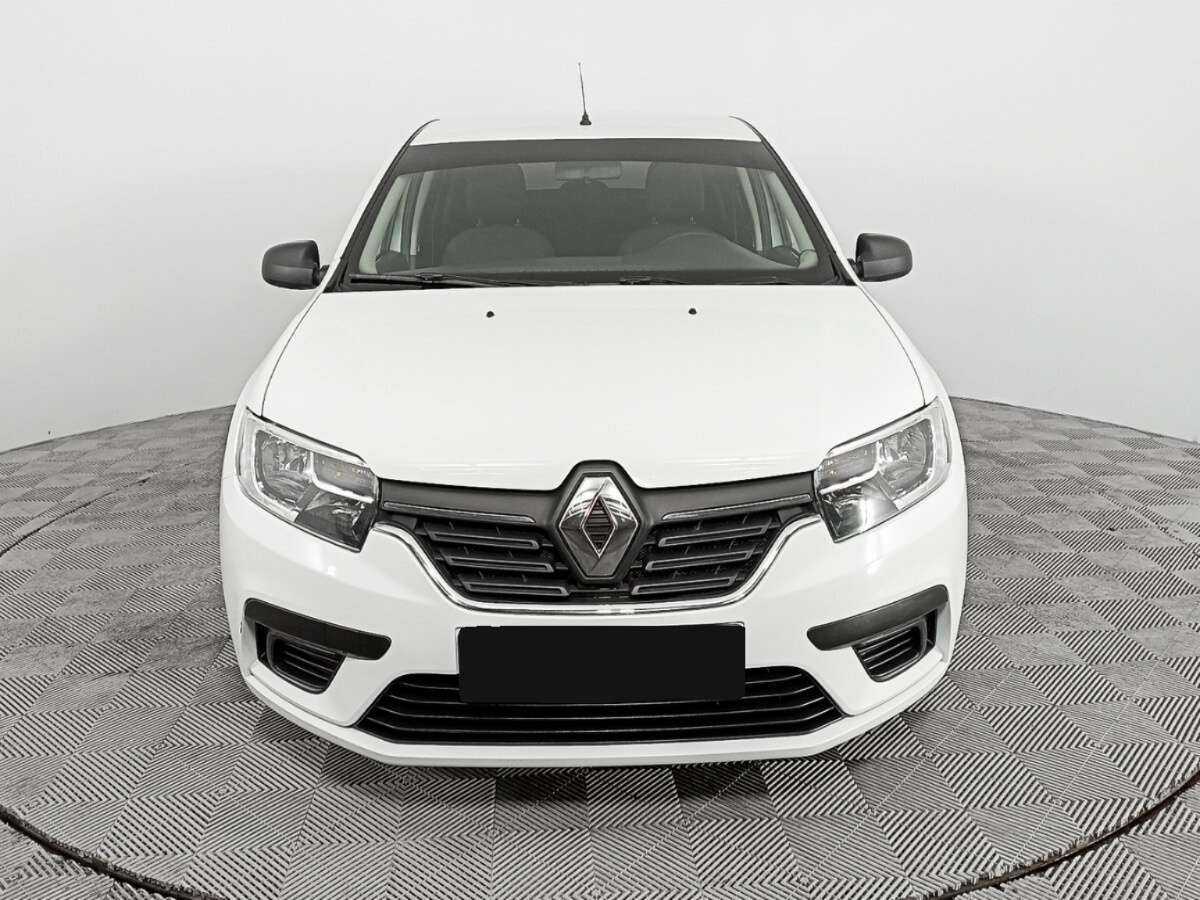 Renault Logan б/у, 2018, Механическая. Фото: #1