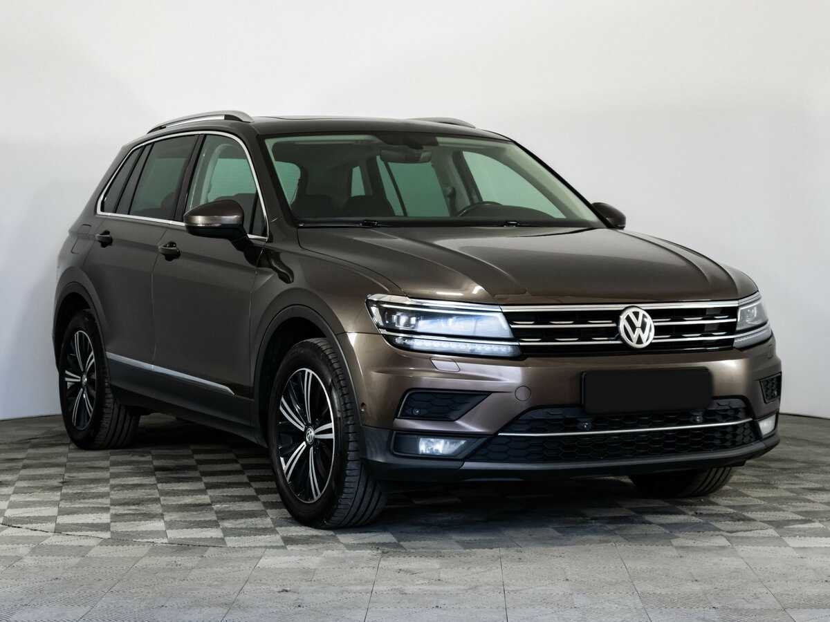 Volkswagen Tiguan б/у, 2017, Роботизированная. Фото: #2