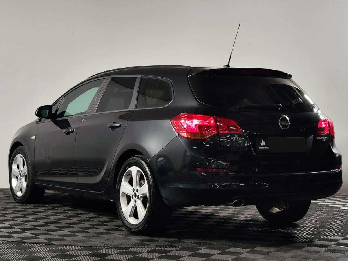 Opel Astra б/у, 2012, Автоматическая. Фото: #4