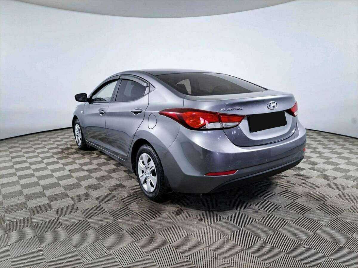 Hyundai Elantra б/у, 2015, Механическая. Фото: #6