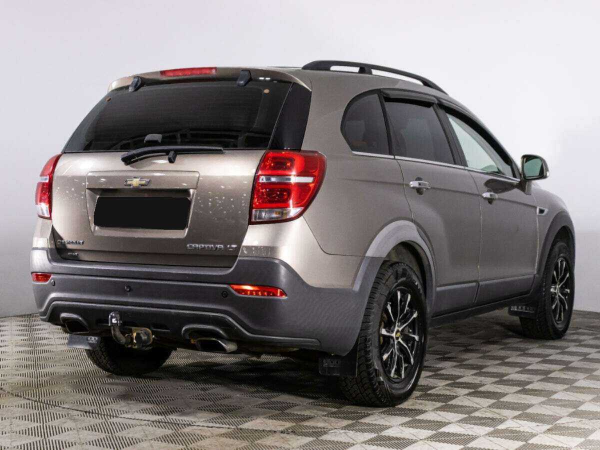 Chevrolet Captiva б/у, 2014, Автоматическая. Фото: #3