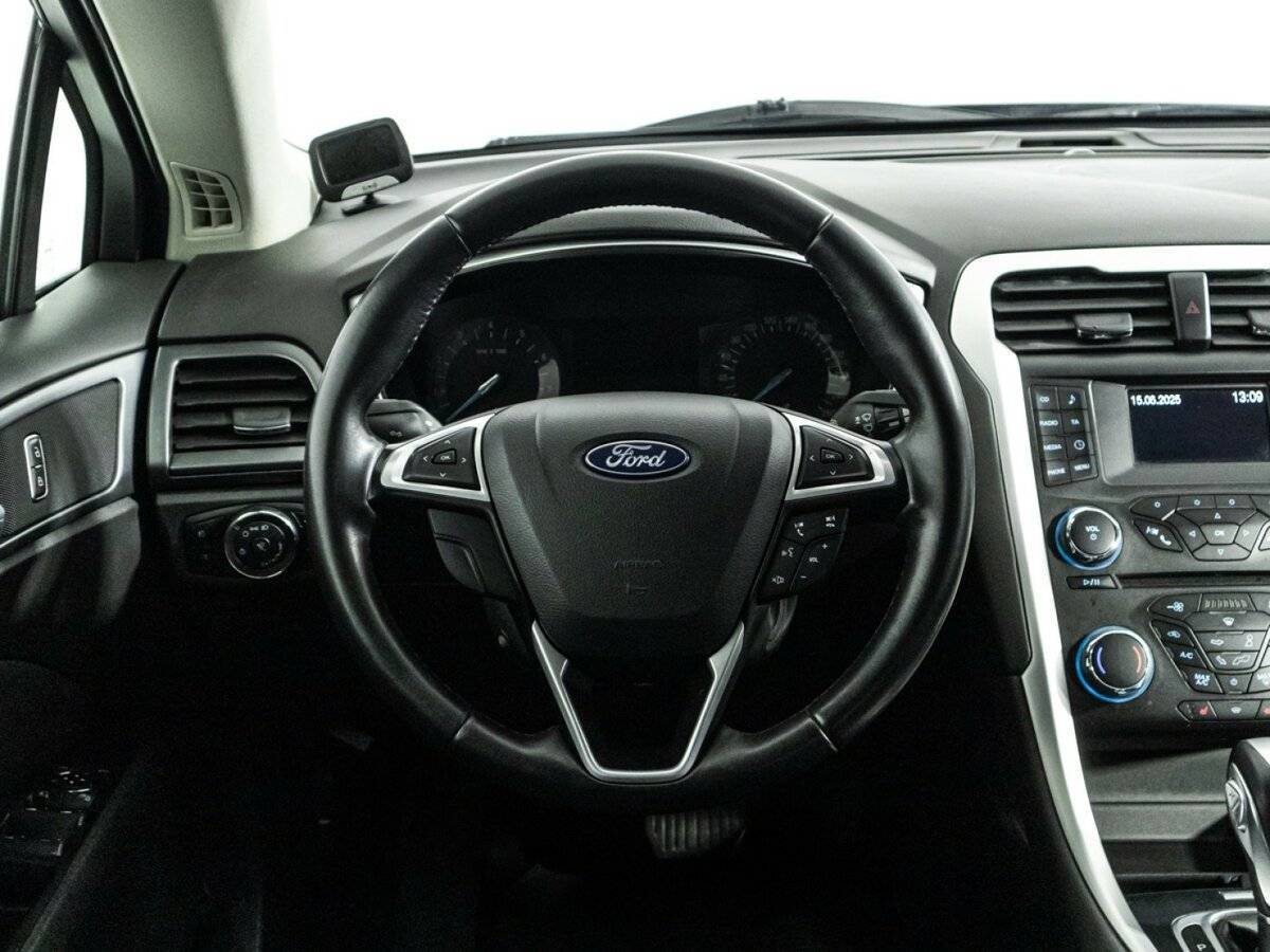 Ford Mondeo б/у, 2015, Автоматическая. Фото: #15