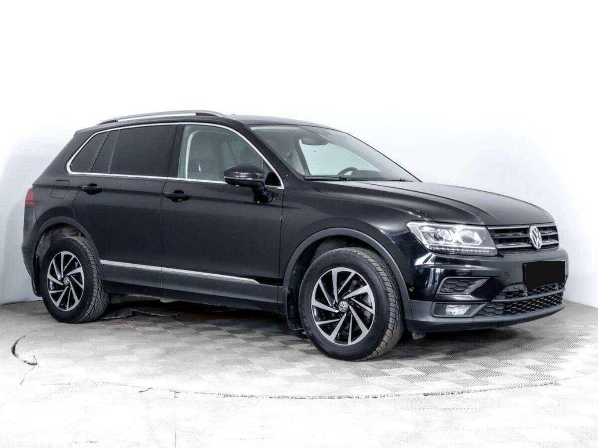 Volkswagen Tiguan б/у, 2018, Роботизированная. Фото: #2