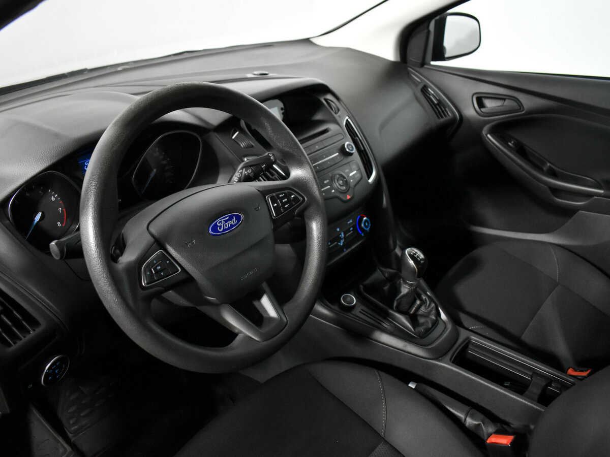 Ford Focus б/у, 2016, Механическая. Фото: #8