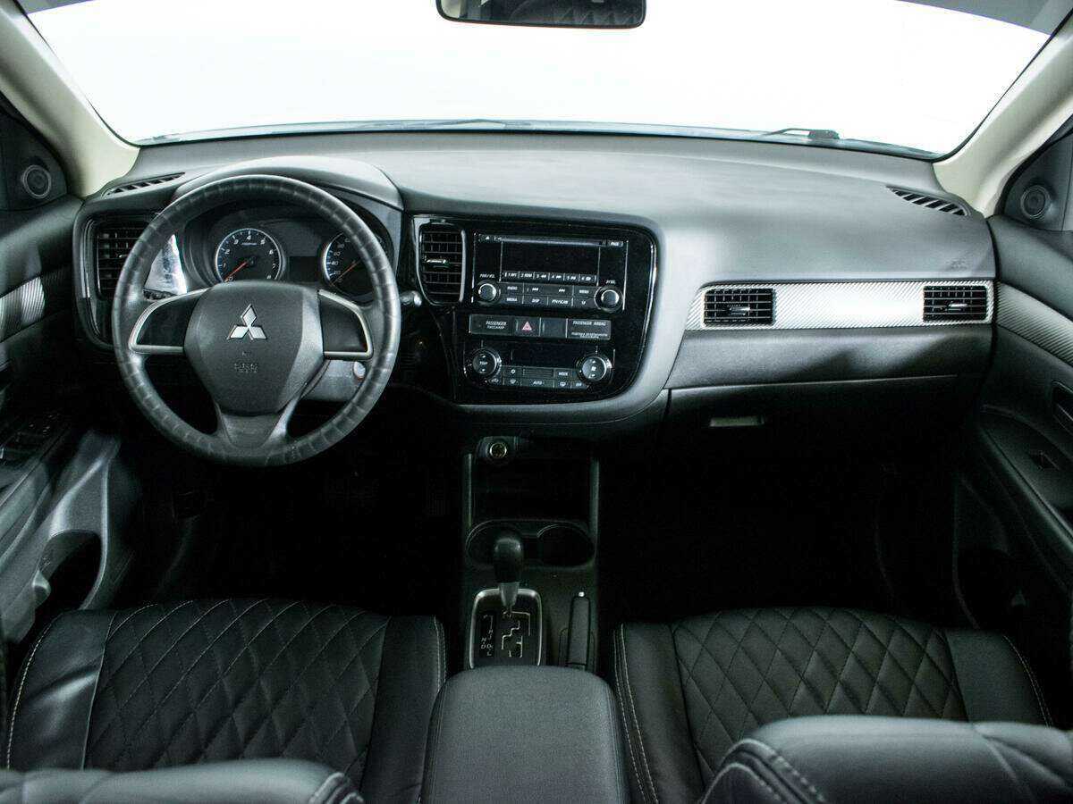 Mitsubishi Outlander б/у, 2014, Вариатор. Фото: #9